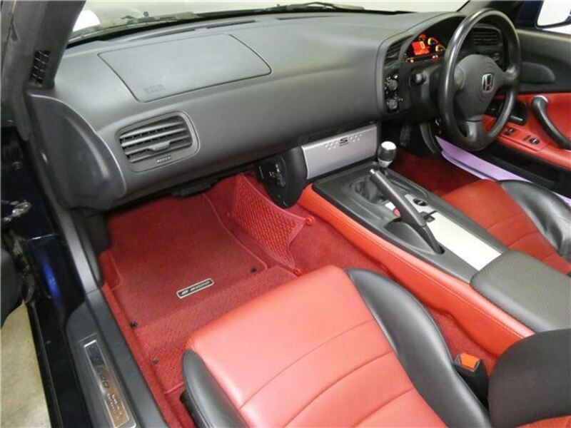S2000