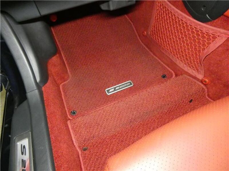 S2000