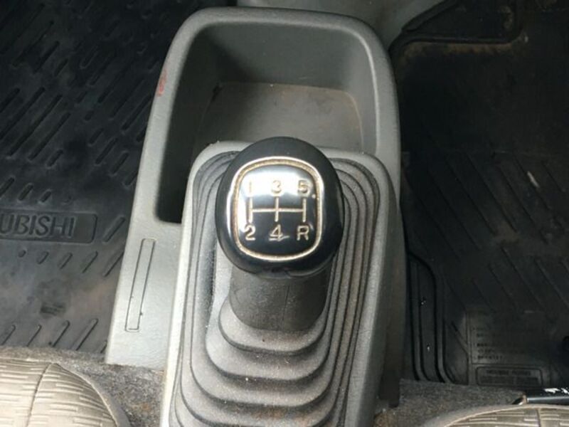 MINICAB TRUCK