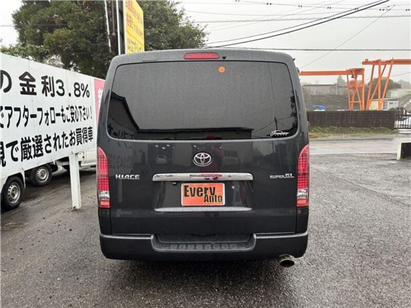 HIACE VAN