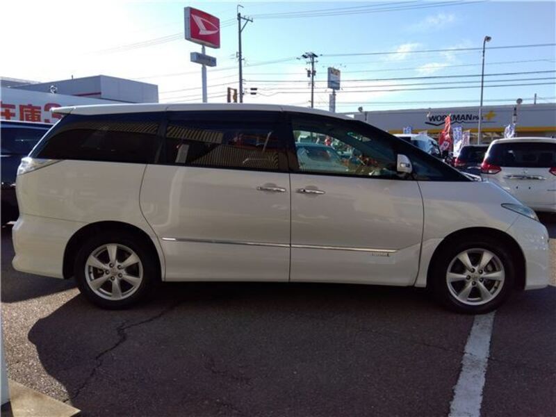 ESTIMA HYBRID