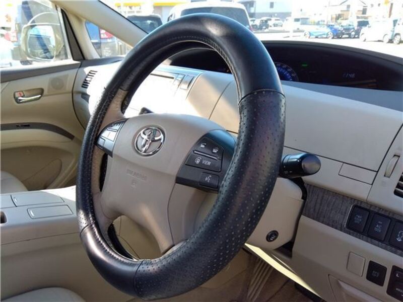 ESTIMA HYBRID