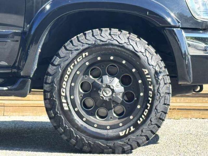 HILUX SURF