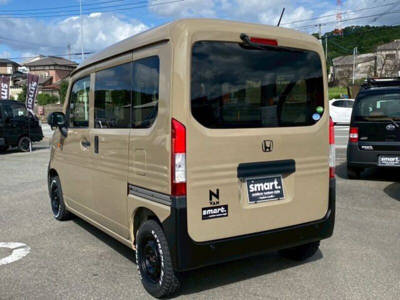 N-VAN