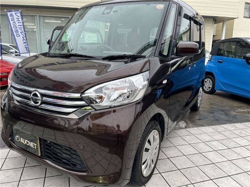 NISSAN DAYZ ROOX