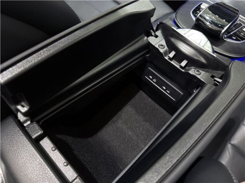 E-CLASS
