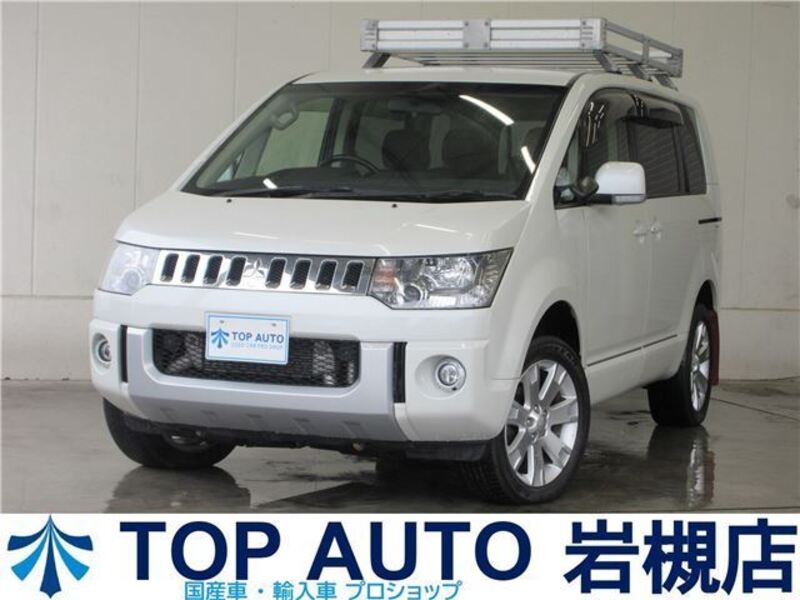 MITSUBISHI DELICA D5