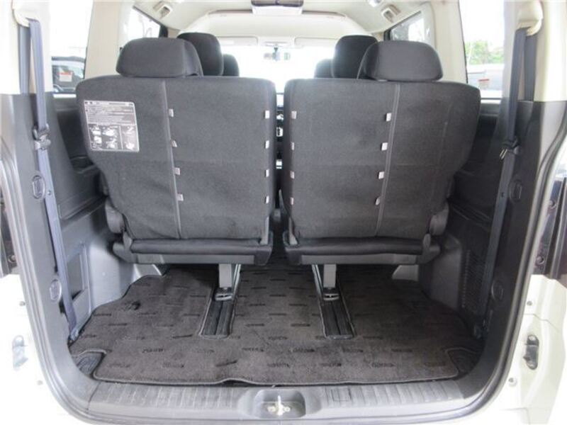 DELICA D5