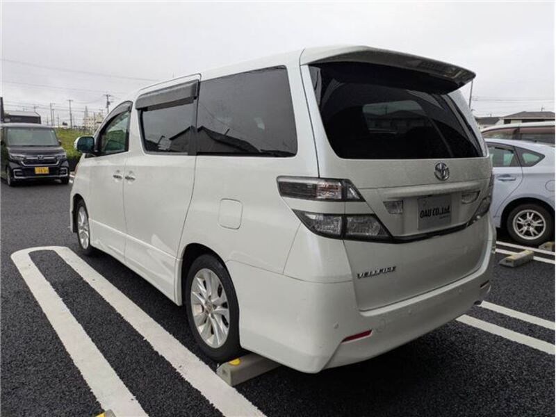 VELLFIRE