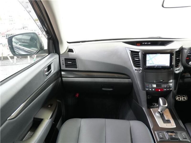 LEGACY B4
