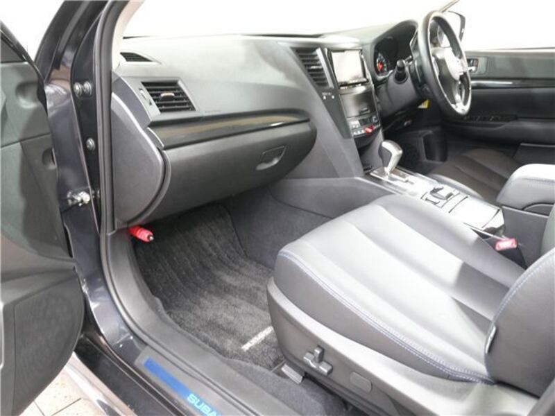 LEGACY B4