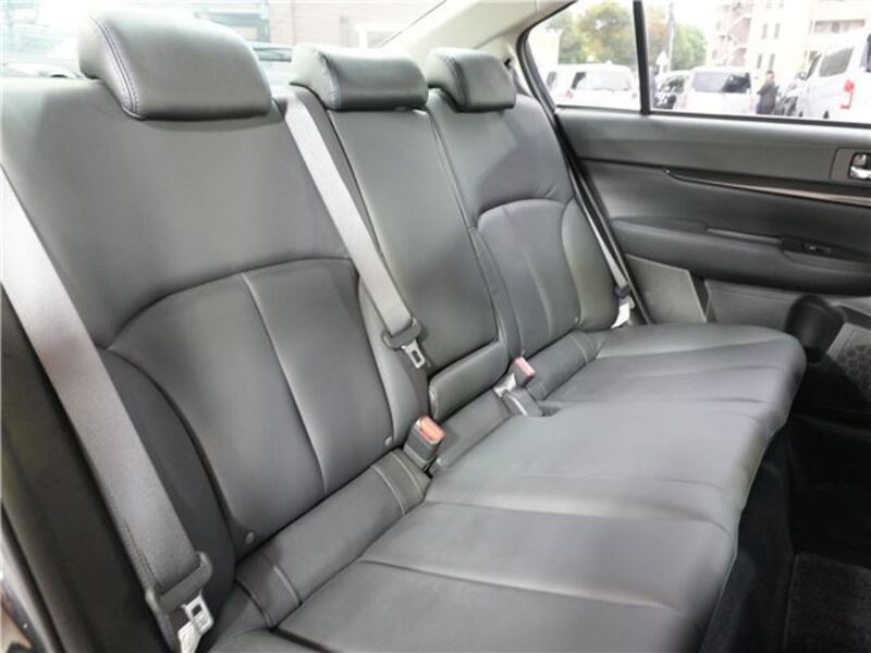 LEGACY B4