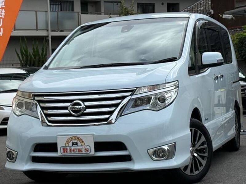 NISSAN SERENA