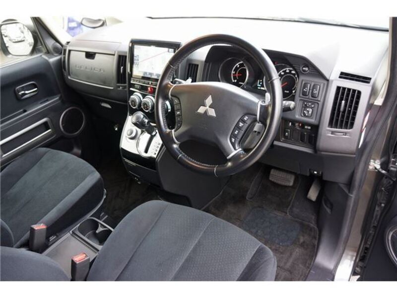 DELICA D5