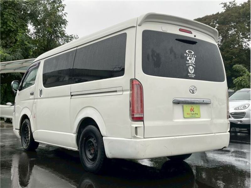 HIACE