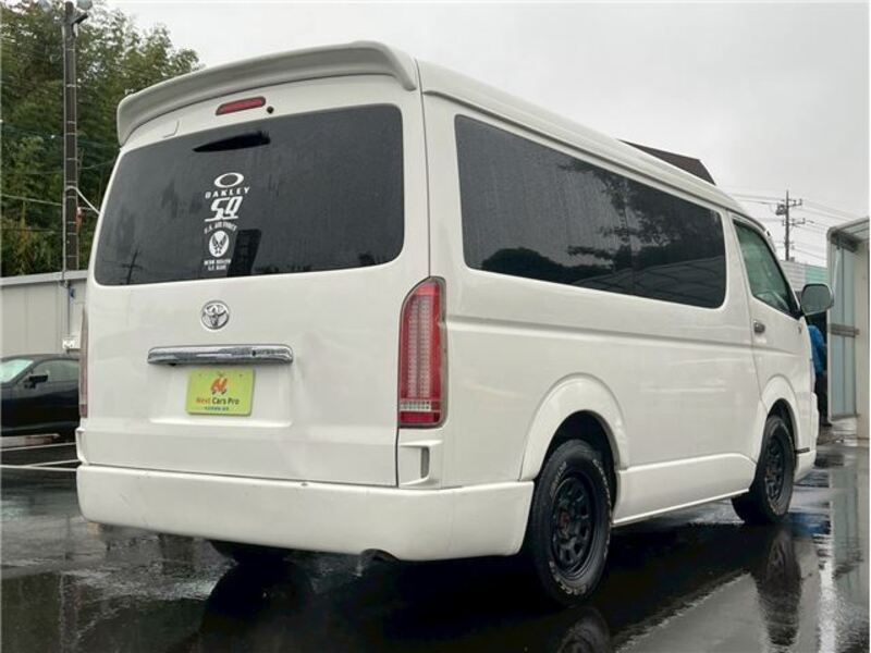 HIACE