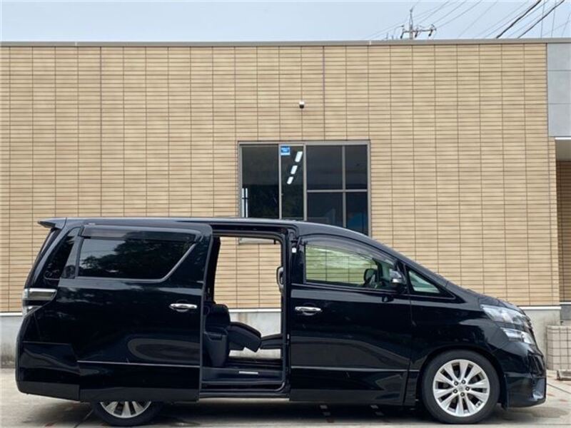 VELLFIRE