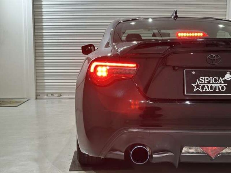 86