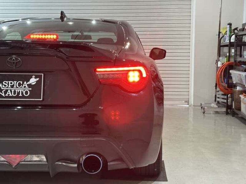 86