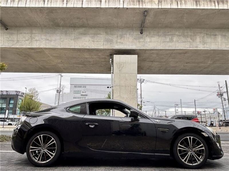 86