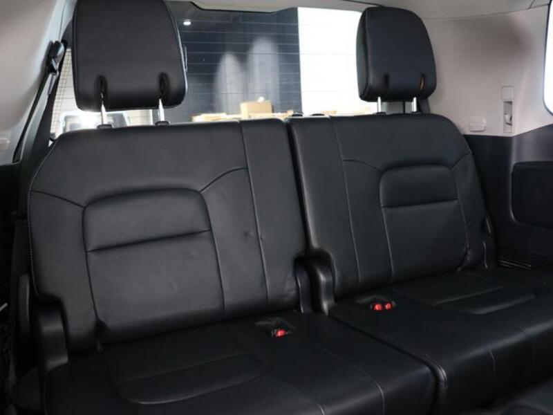 LAND CRUISER