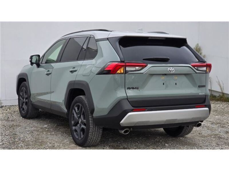 RAV4