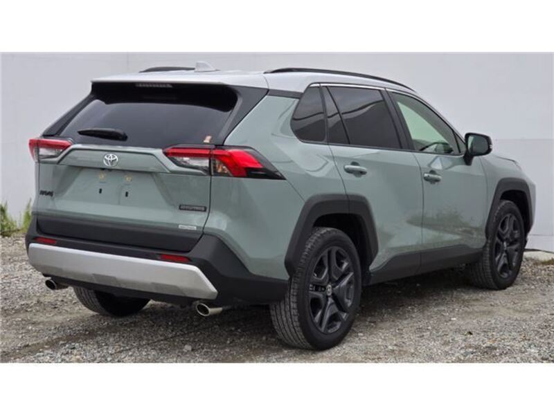 RAV4