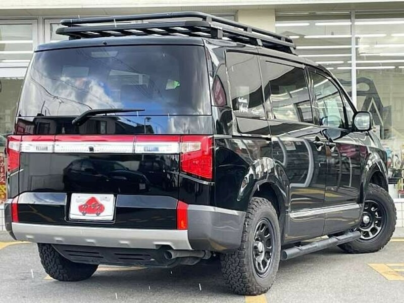DELICA D5