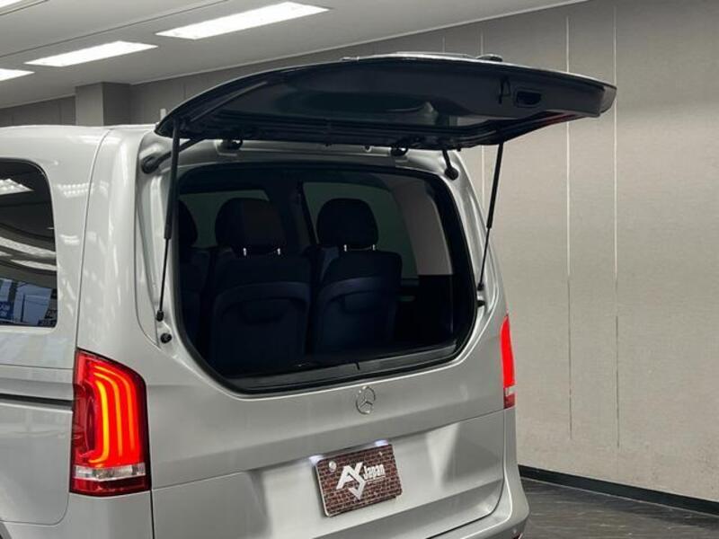 V-CLASS