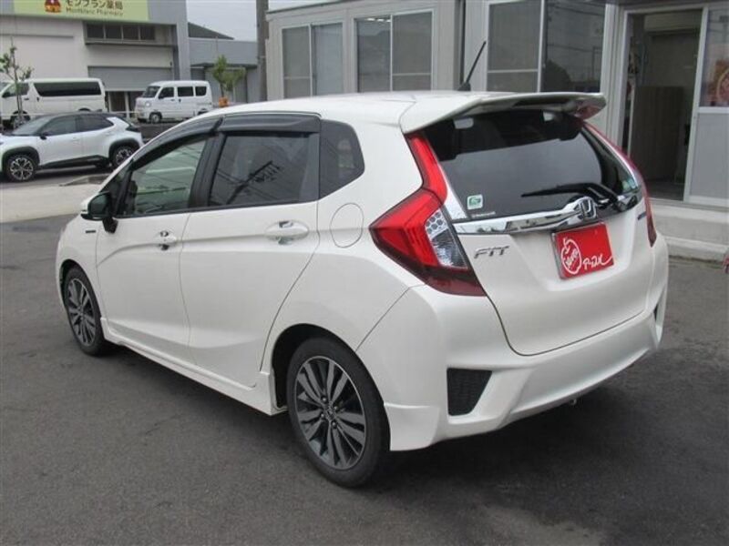 FIT HYBRID