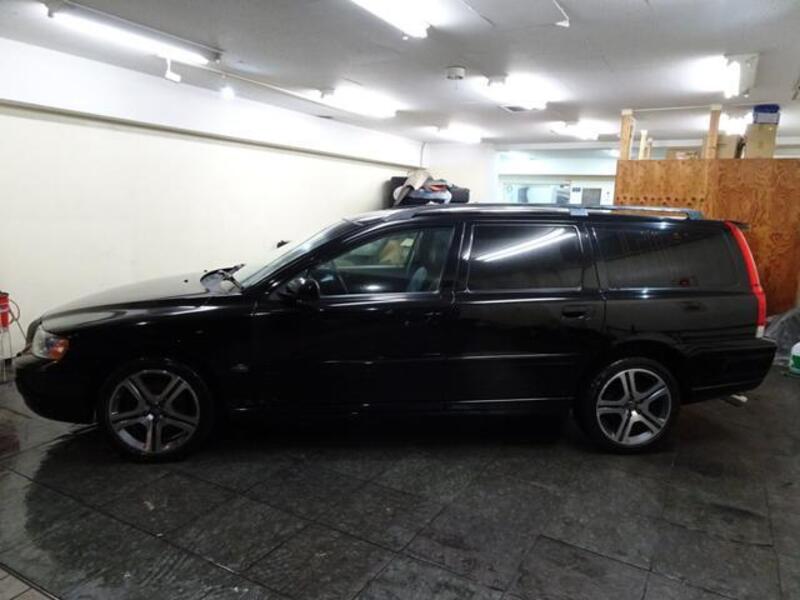 V70