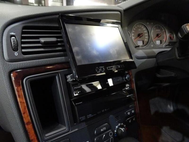 V70