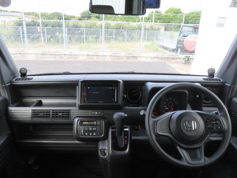 N-VAN