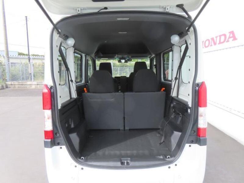 N-VAN