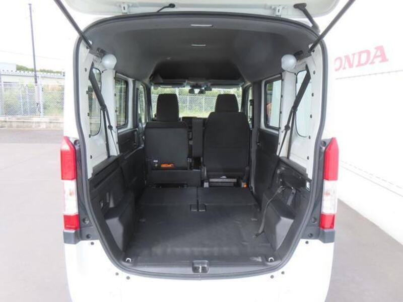 N-VAN
