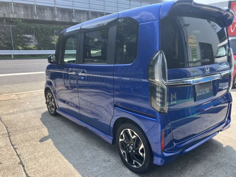 N BOX CUSTOM