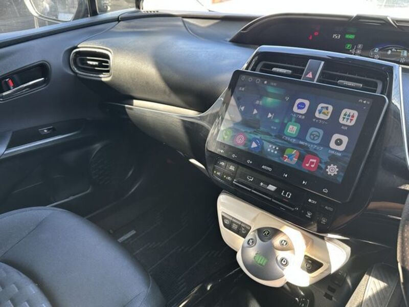 PRIUS PHV