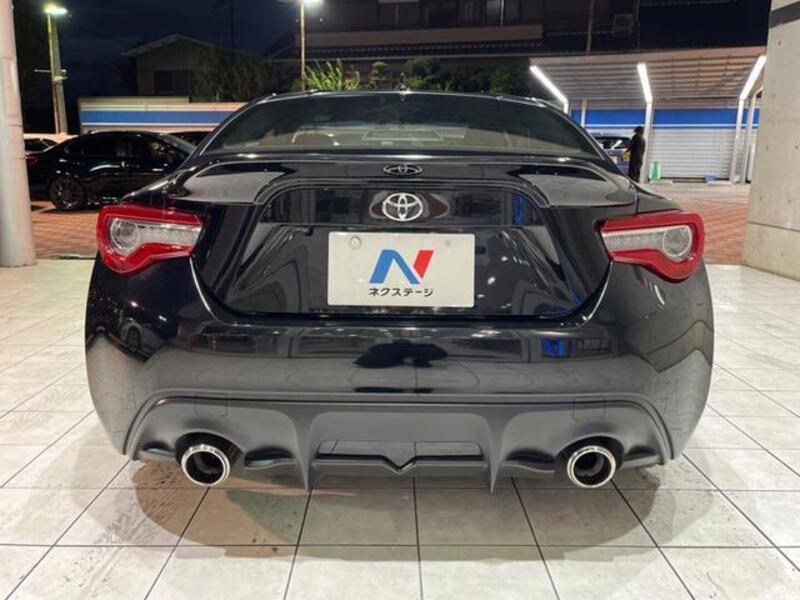 86