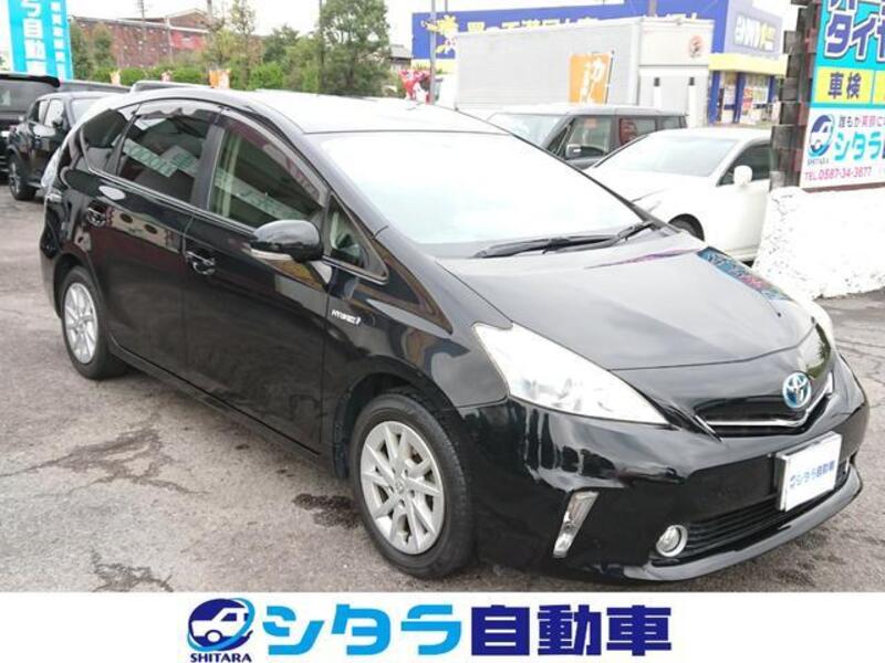 TOYOTA PRIUS ALPHA
