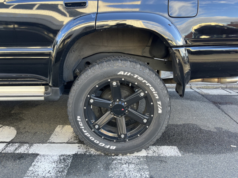 HILUX SURF