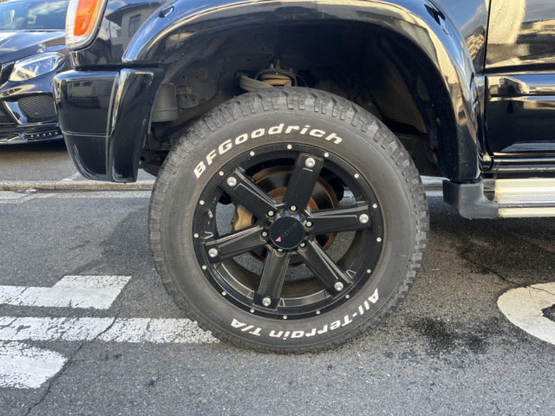 HILUX SURF