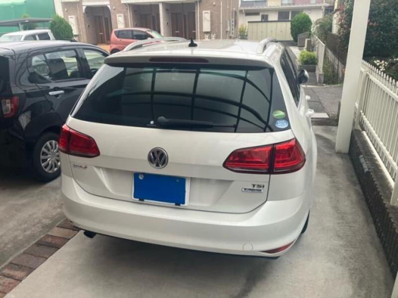 GOLF VARIANT