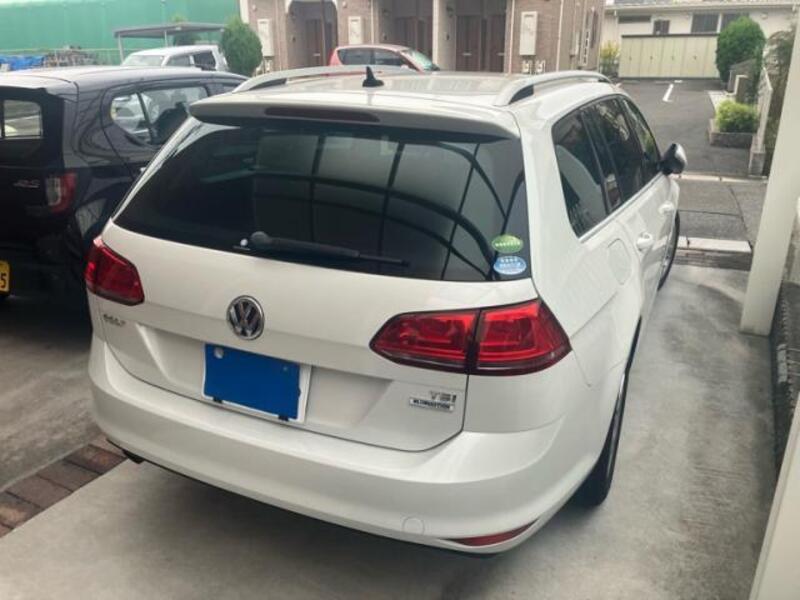 GOLF VARIANT