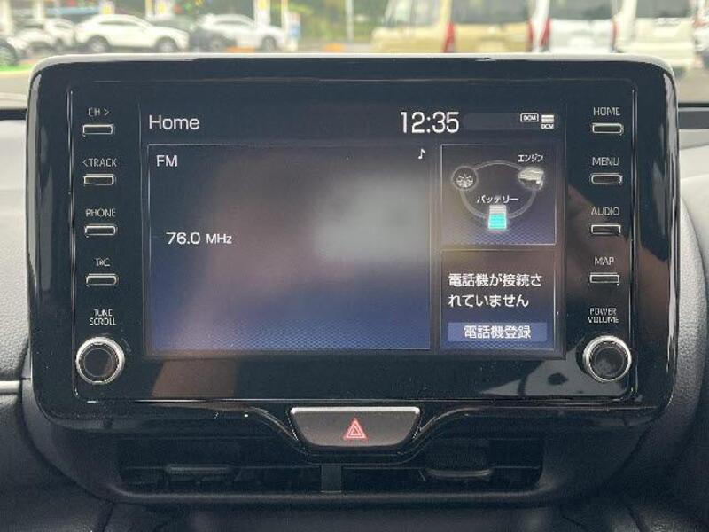 YARIS CROSS