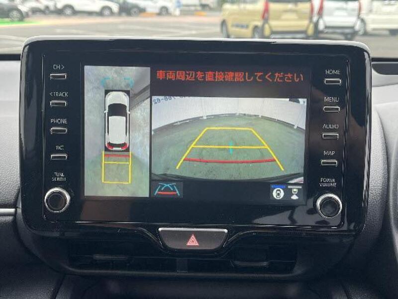 YARIS CROSS