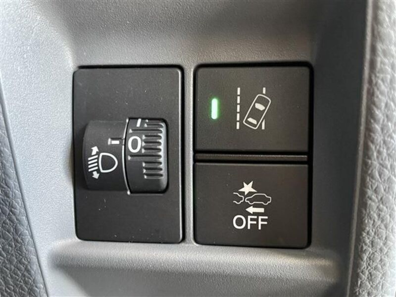 N-VAN