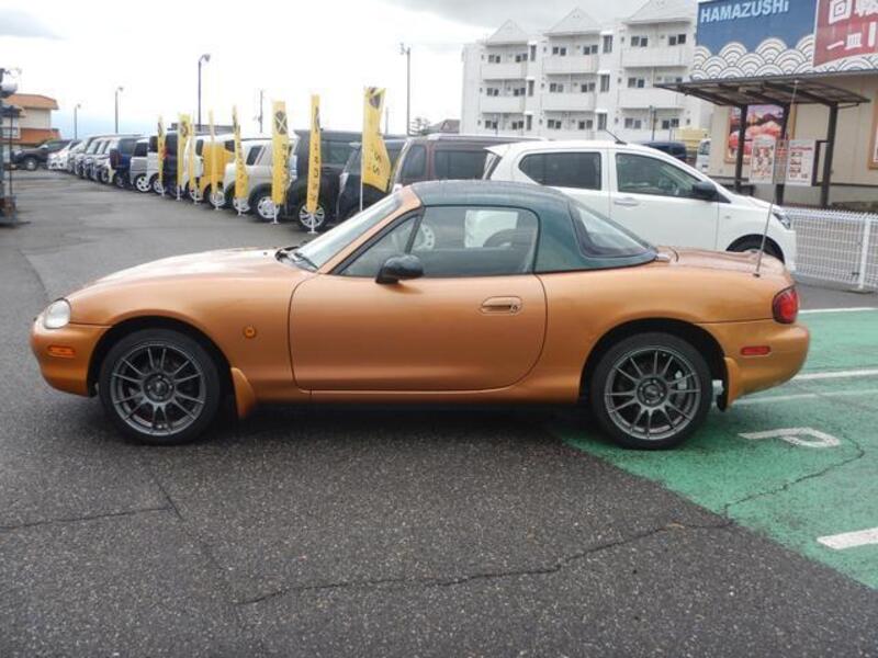 ROADSTER