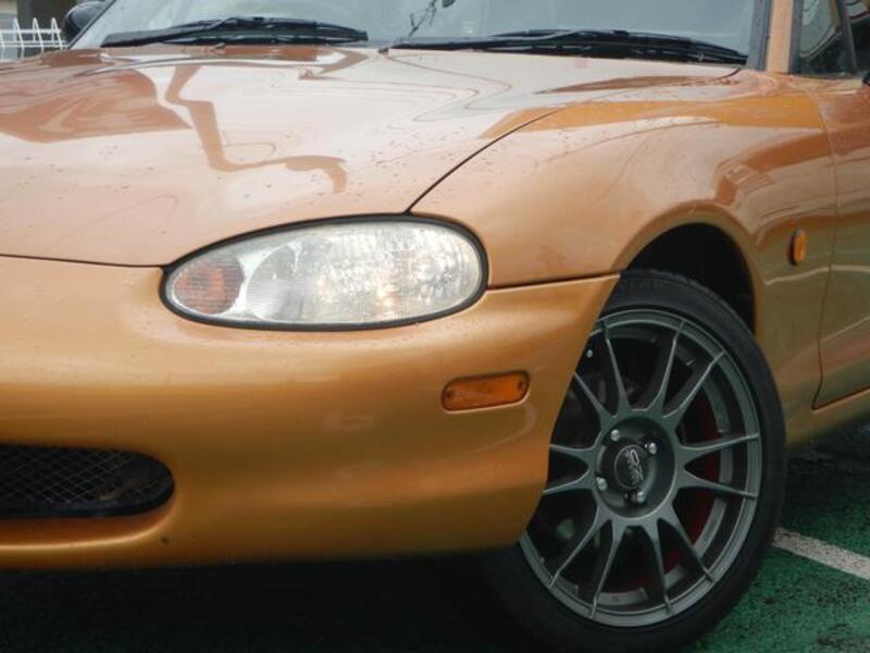 ROADSTER
