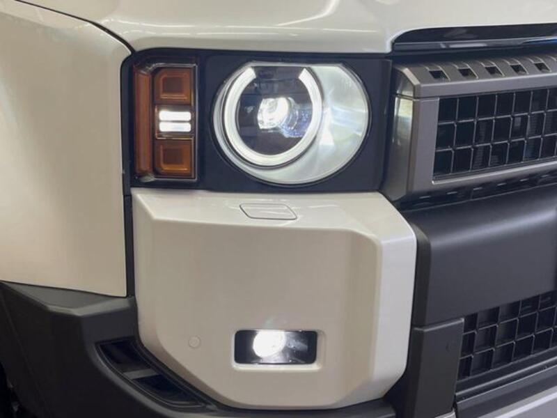 LAND CRUISER 250