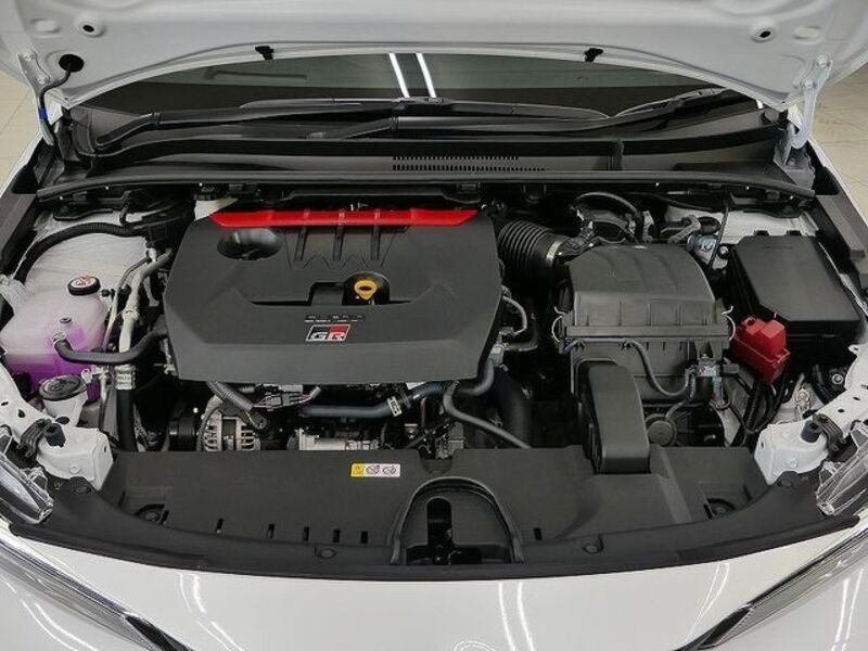GR COROLLA